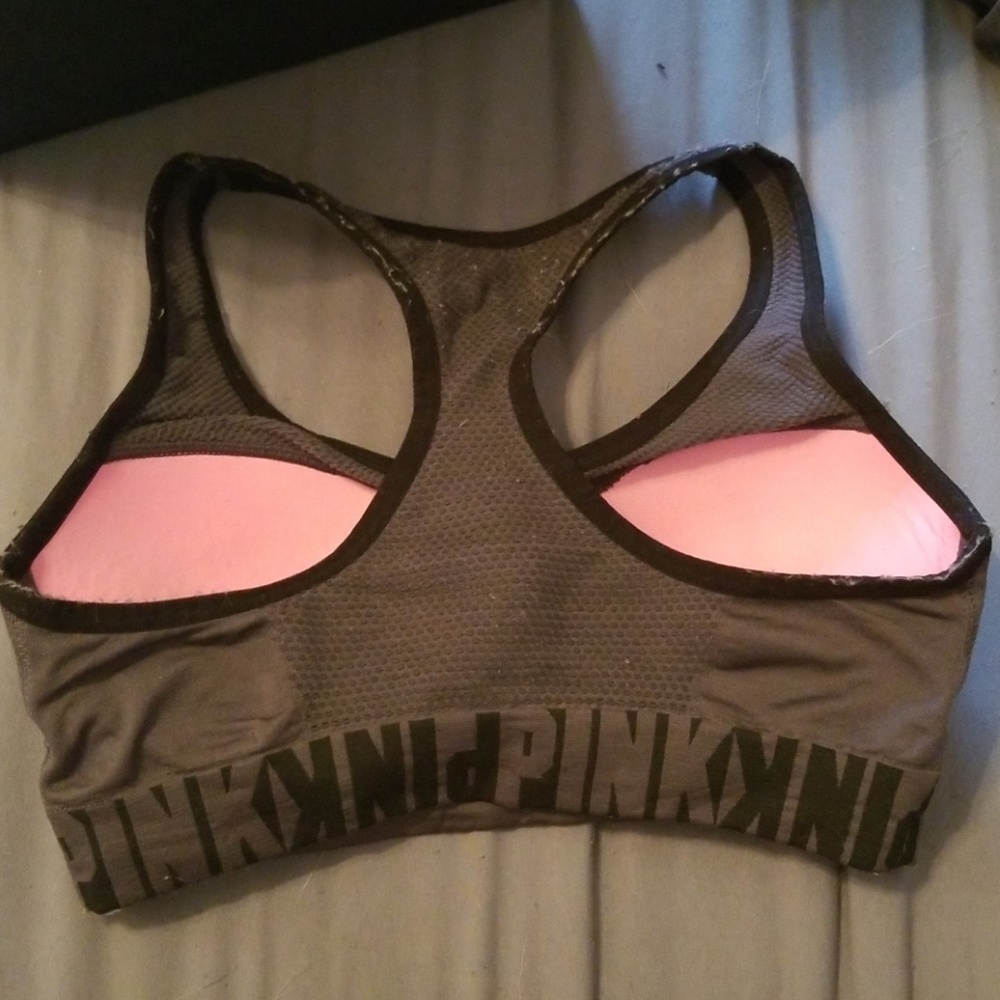 Vs pink sports bra